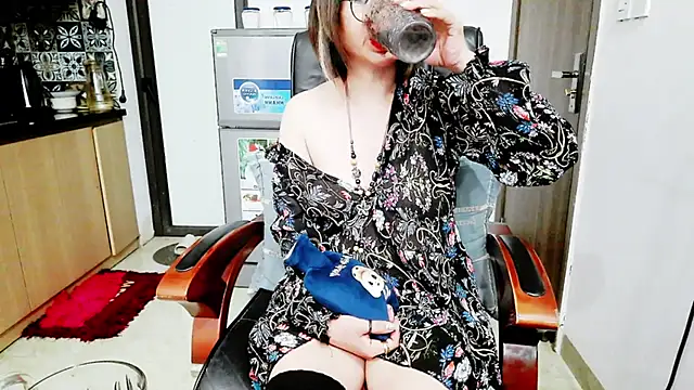 Miu-Le online show from December 13, 8:47 pm