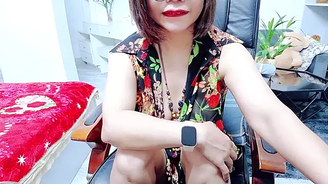 Miu-Le online show from May 30, 9:01 pm
