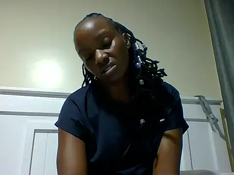 sexy darleen23 online show from February 4, 6:38 pm