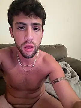 Snapshot of Graysontaylor@xh chatting on July 23, 2:09 am Graysontaylorxh online show from July 23, 2:09 am