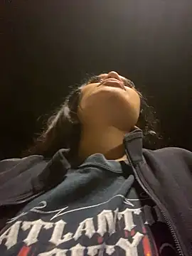 Snapshot of Riana_Kean chatting on February 3, 4:25 am Riana Kean online show from February 3, 4:25 am