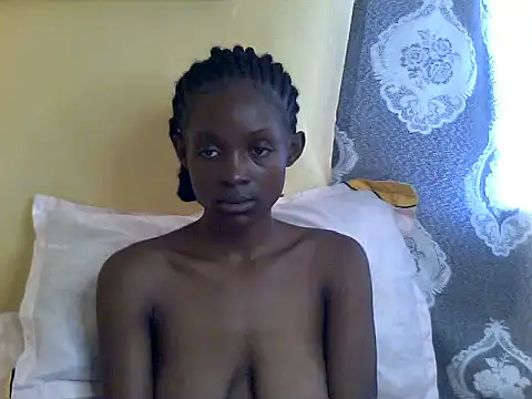 petite clara24 online show from November 21, 2:38 pm