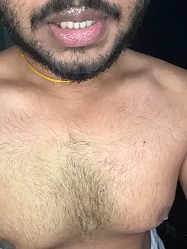 Snapshot of Cum_on_your_tityyy chatting on December 25, 1:09 pm Cum on your tityyy online show from December 25, 1:09 pm