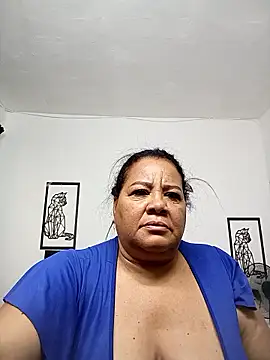 Shanttal0272 online show from January 14, 5:07 pm