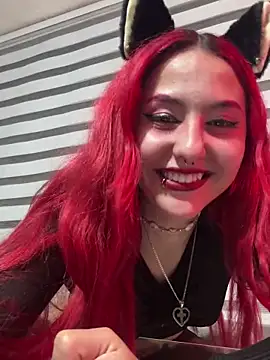 Snapshot of Megan_wolf1_ chatting on March 22, 9:02 am Megan wolf1  online show from March 22, 9:02 am