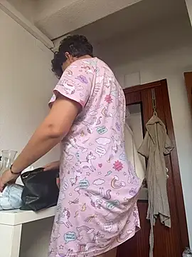 Snapshot of rafamarianoofc chatting on November 8, 12:16 pm rafamarianoofc online show from November 8, 12:16 pm