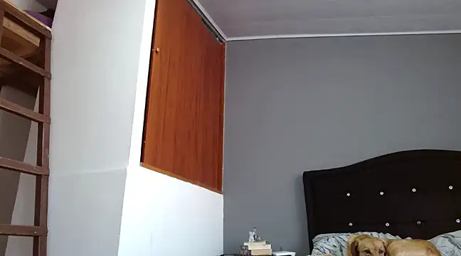 Snapshot of Emilia_1995 chatting on February 28, 12:42 pm Emilia 1995 online show from February 28, 12:42 pm