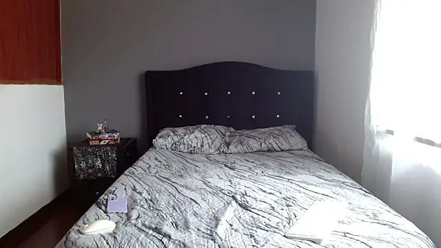 Snapshot of Emilia_1995 chatting on September 10, 3:56 pm Emilia 1995 online show from September 10, 3:56 pm