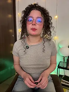 Antoniart  online show from October 31, 2:01 am