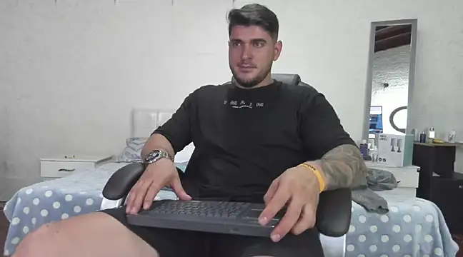 Teilor Creed online show from February 21, 11:21 pm