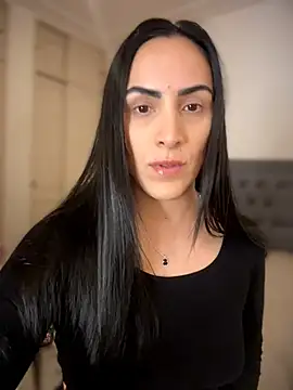alessandra-a online show from April 29, 11:44 pm