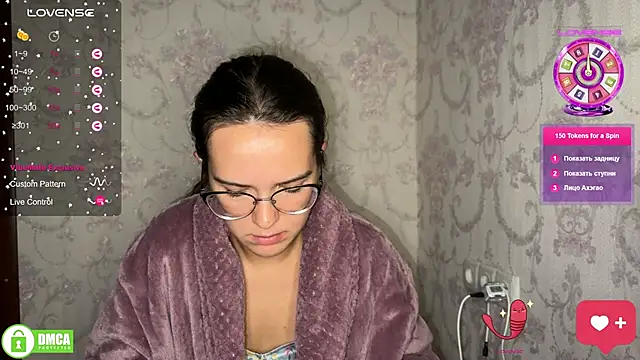 Snapshot of the_princese chatting on September 30, 4:01 pm the princese online show from September 30, 4:01 pm