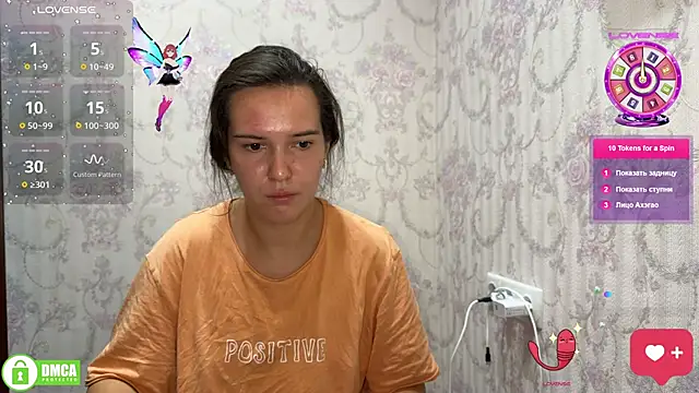 Snapshot of the_princese chatting on October 8, 8:17 pm the princese online show from October 8, 8:17 pm