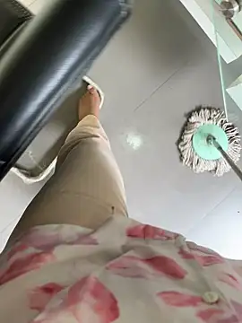 dick69lil online show from July 9, 5:11 am