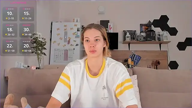 Girl alone home online show from October 24, 3:47 am