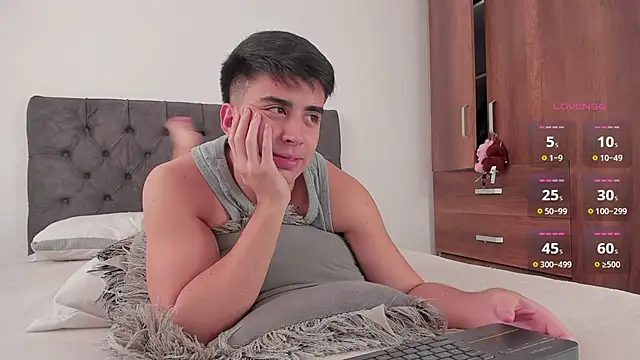 jordanmuskk online show from March 10, 7:52 pm