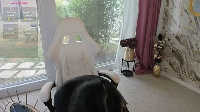 patriciakeys online show from September 12, 6:57 am