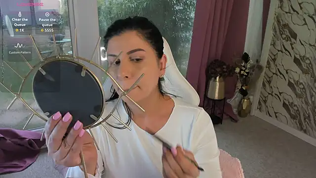 patriciakeys online show from October 3, 8:33 am