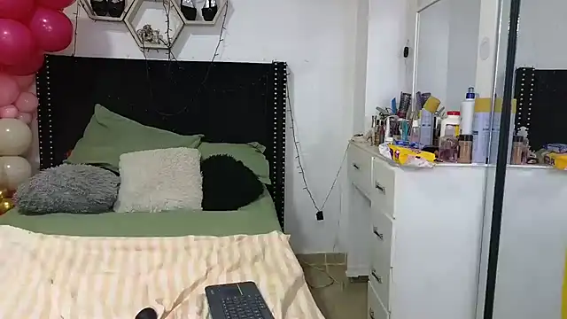 charlotte 077 online show from February 17, 3:14 am