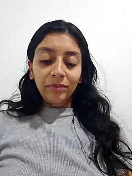 BrittanyDiaz online show from February 5, 7:07 pm