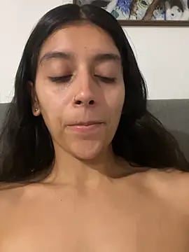 BrittanyDiaz online show from May 29, 5:38 am