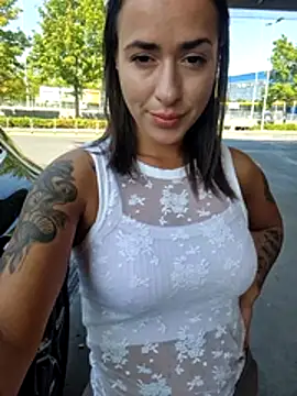 Snapshot of LydiaMaus96 chatting on August 2, 2:04 pm LydiaMaus96 online show from August 2, 2:04 pm