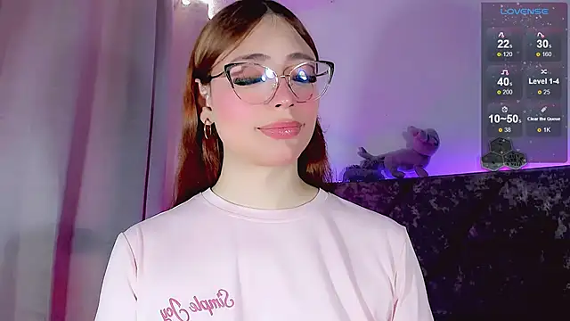 Snapshot of Valentina_Alba chatting on April 2, 3:42 pm Valentina Alba online show from April 2, 3:42 pm