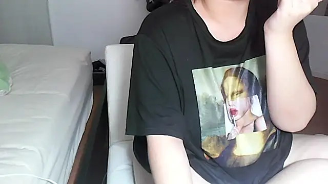 iamMalixxx online show from February 14, 12:02 pm