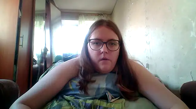 DesireMelissa online show from March 21, 6:38 am