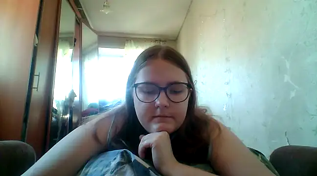 DesireMelissa online show from March 23, 8:26 am