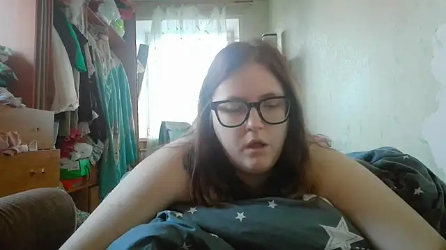 DesireMelissa online show from April 18, 4:05 am