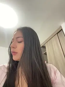 Latina vanessa online show from November 24, 11:37 pm