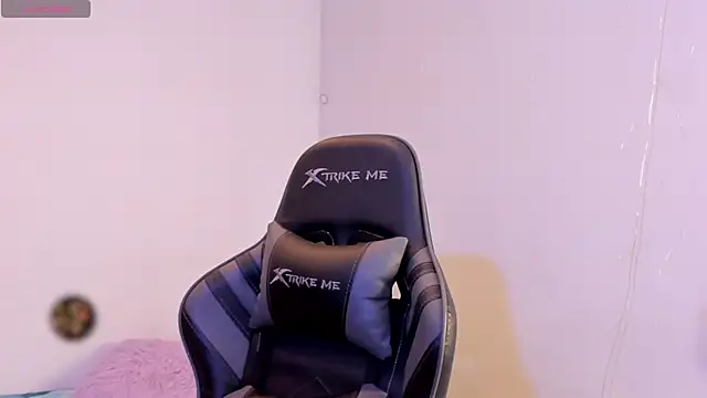 Amypond   online show from October 4, 3:54 pm