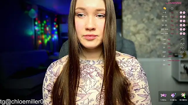 Snapshot of ChloeMillerMeow chatting on January 17, 5:41 pm ChloeMillerMeow online show from January 17, 5:41 pm