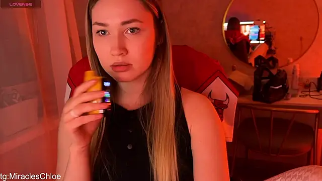 Snapshot of ChloeMillerMeow chatting on March 26, 5:29 pm ChloeMillerMeow online show from March 26, 5:29 pm