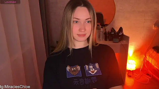 Snapshot of ChloeMillerMeow chatting on April 15, 7:58 pm ChloeMillerMeow online show from April 15, 7:58 pm