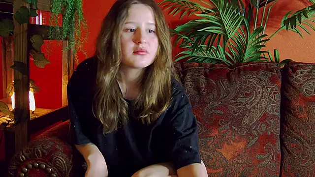 SquirtBabee online show from October 5, 4:05 pm