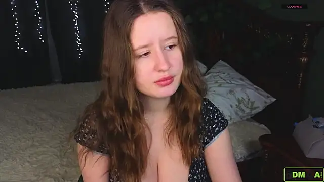 SquirtBabee online show from December 14, 3:06 pm