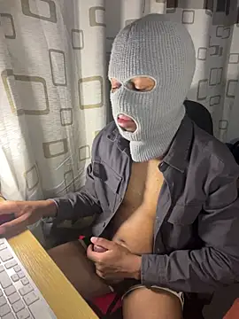 Snapshot of JaroDawg47 chatting on December 14, 10:58 pm JaroDawg47 online show from December 14, 10:58 pm