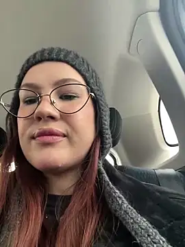 RinaCat online show from January 8, 5:27 am