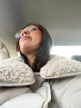 RinaCat online show from January 13, 5:23 am