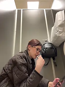 RinaCat online show from February 26, 8:26 am