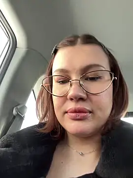 RinaCat online show from February 28, 6:03 am