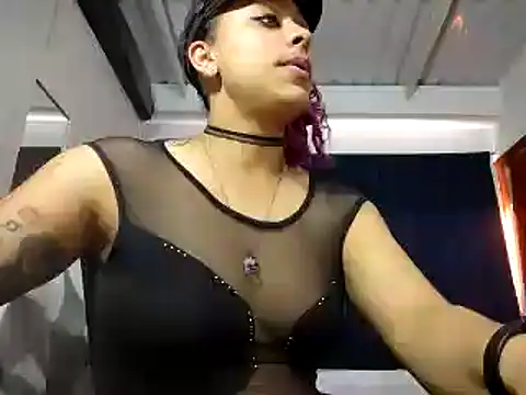 Snapshot of Cata_Blue__ chatting on January 2, 9:39 pm Cata Blue online show from January 2, 9:39 pm