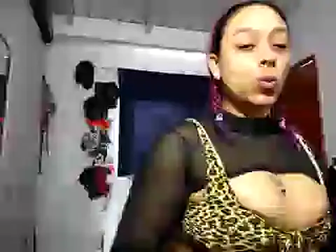 Snapshot of Cata_Blue__ chatting on January 7, 2:41 pm Cata Blue online show from January 7, 2:41 pm