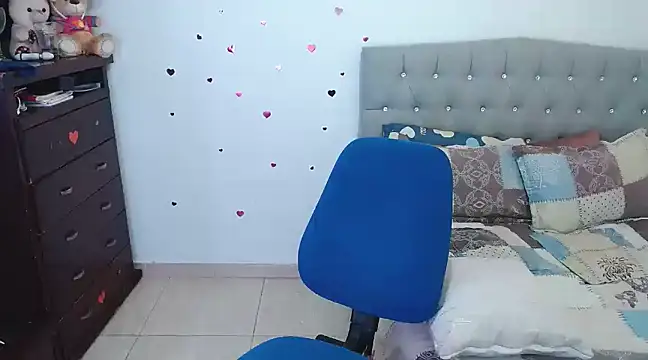 Snapshot of Georgina_Copper chatting on February 17, 2:37 pm Georgina Copper online show from February 17, 2:37 pm