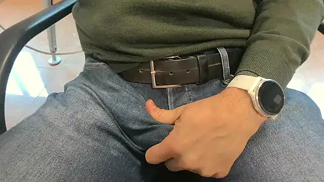 alessandroman2114 online show from February 19, 11:28 am