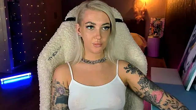 tykioty Miley online show from March 11, 1:17 pm