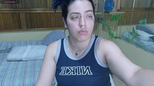 Eli666uwu online show from May 23, 7:40 pm