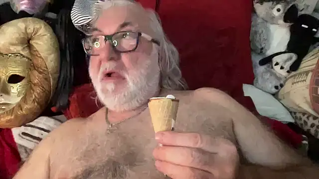 EroticVenetian online show from April 7, 10:20 pm